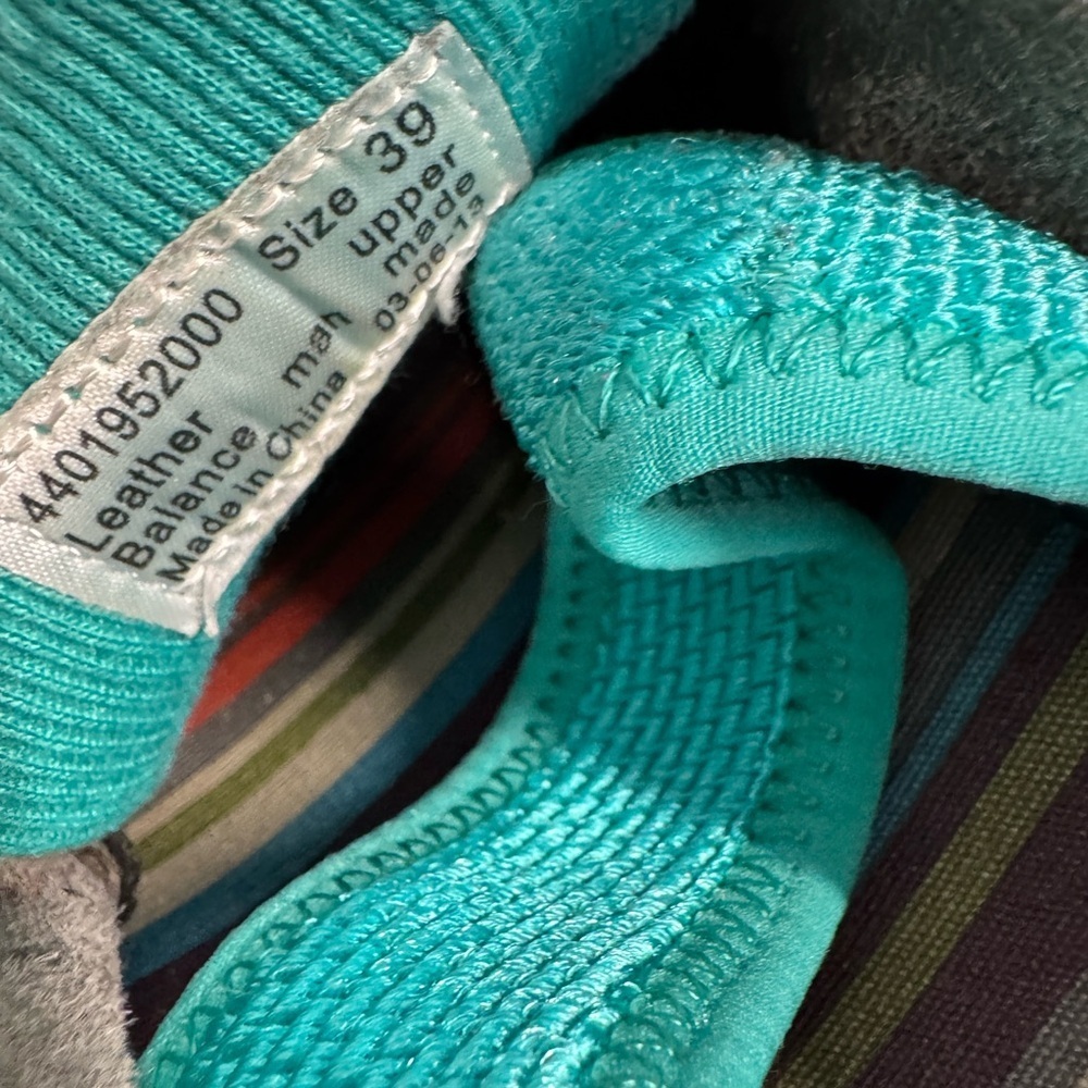 Dansko Elise Gray Suede Walking Shoes Teal Accents Comfort Size EU 39 US 8.5-9 - Picture 8 of 9